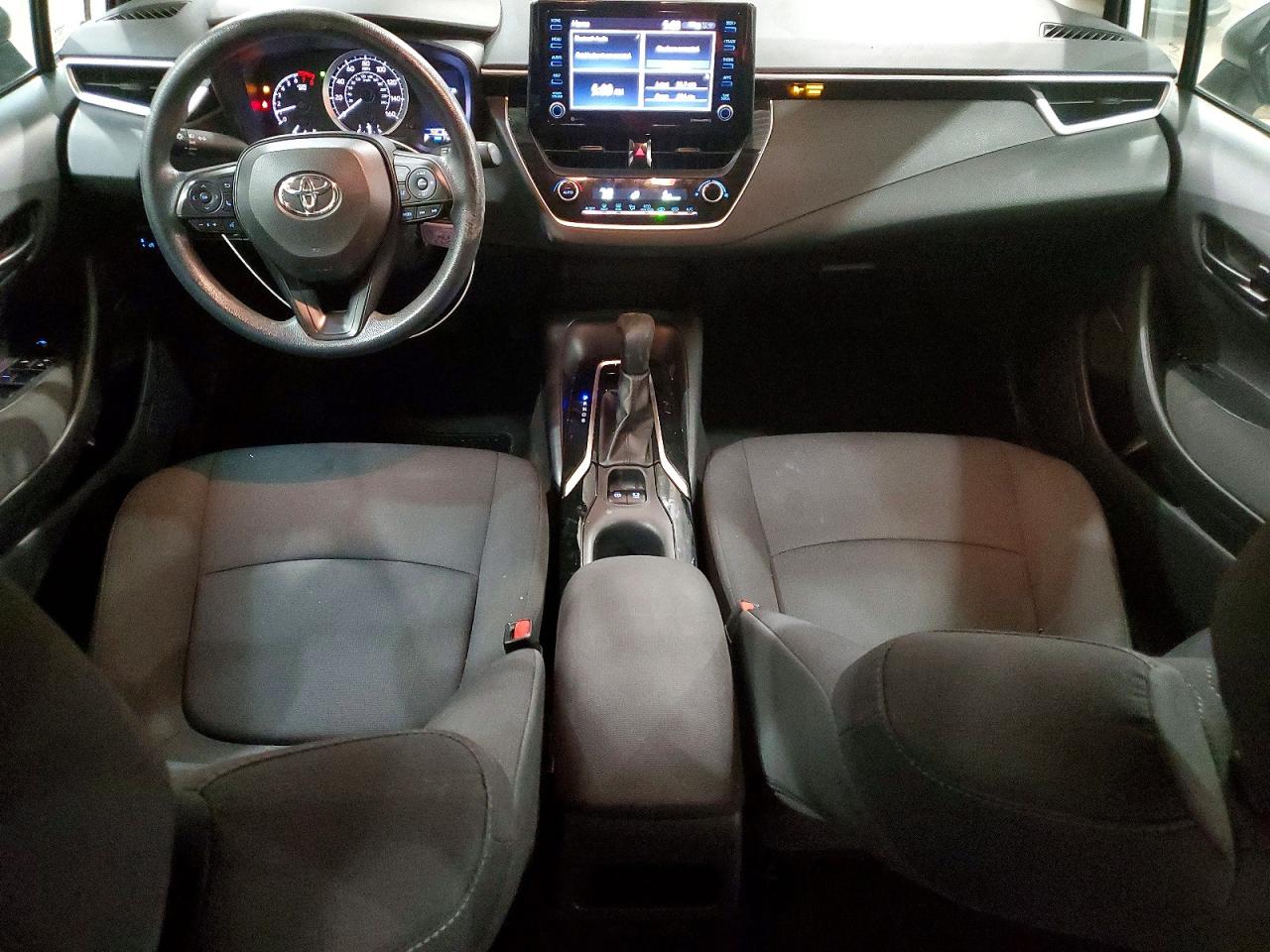 2022 TOYOTA COROLLA LE photo 8