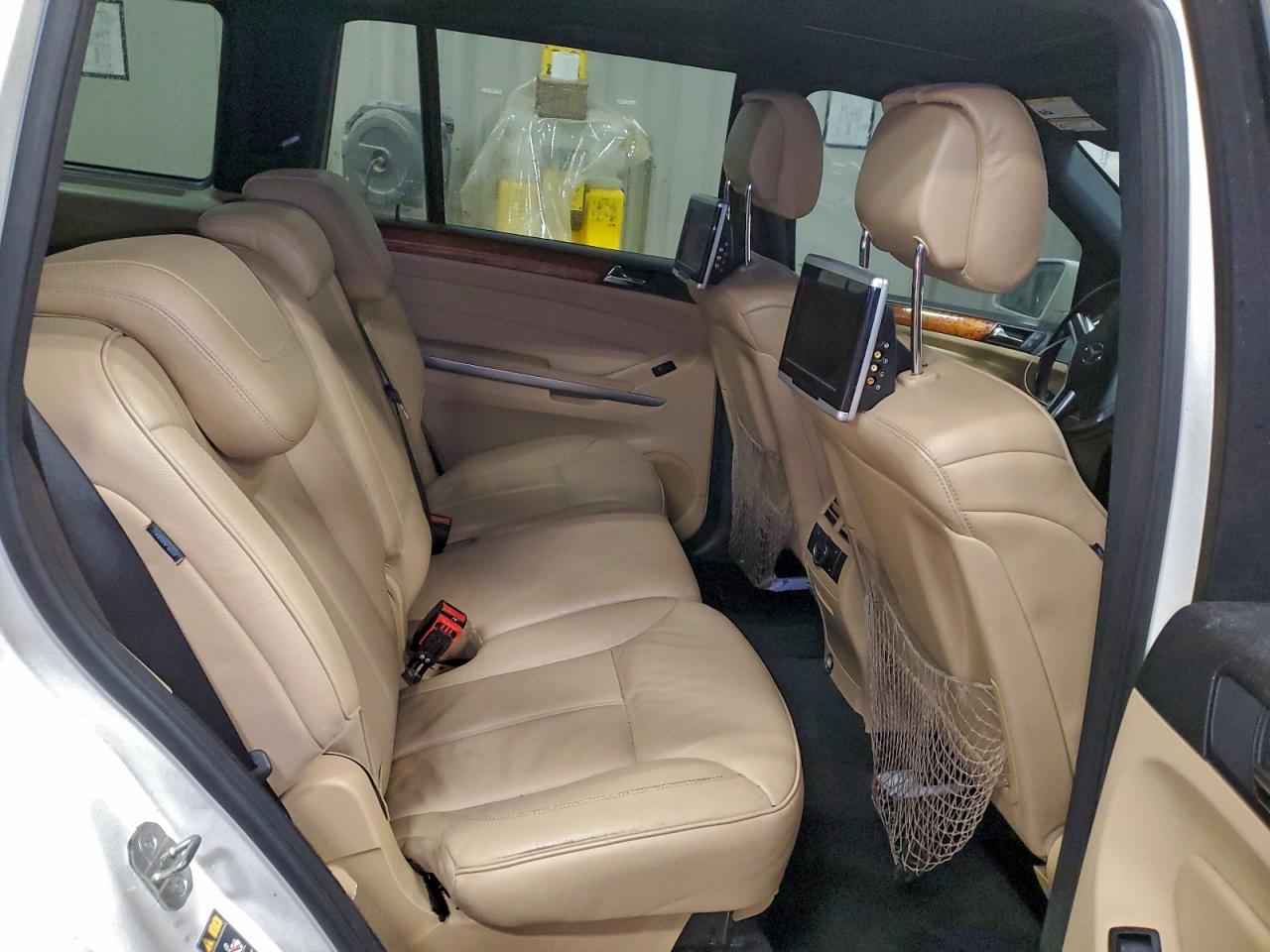 2012 MERCEDES-BENZ GL 450 4MATIC photo 11