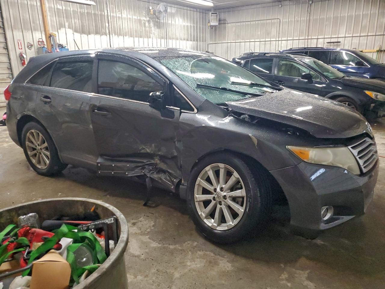 2009 TOYOTA VENZA photo 10