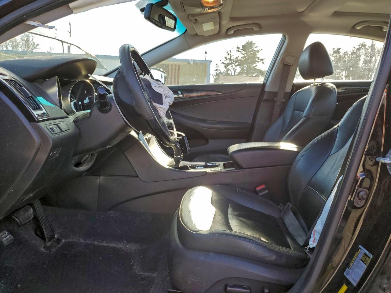 2012 HYUNDAI SONATA SE photo 7