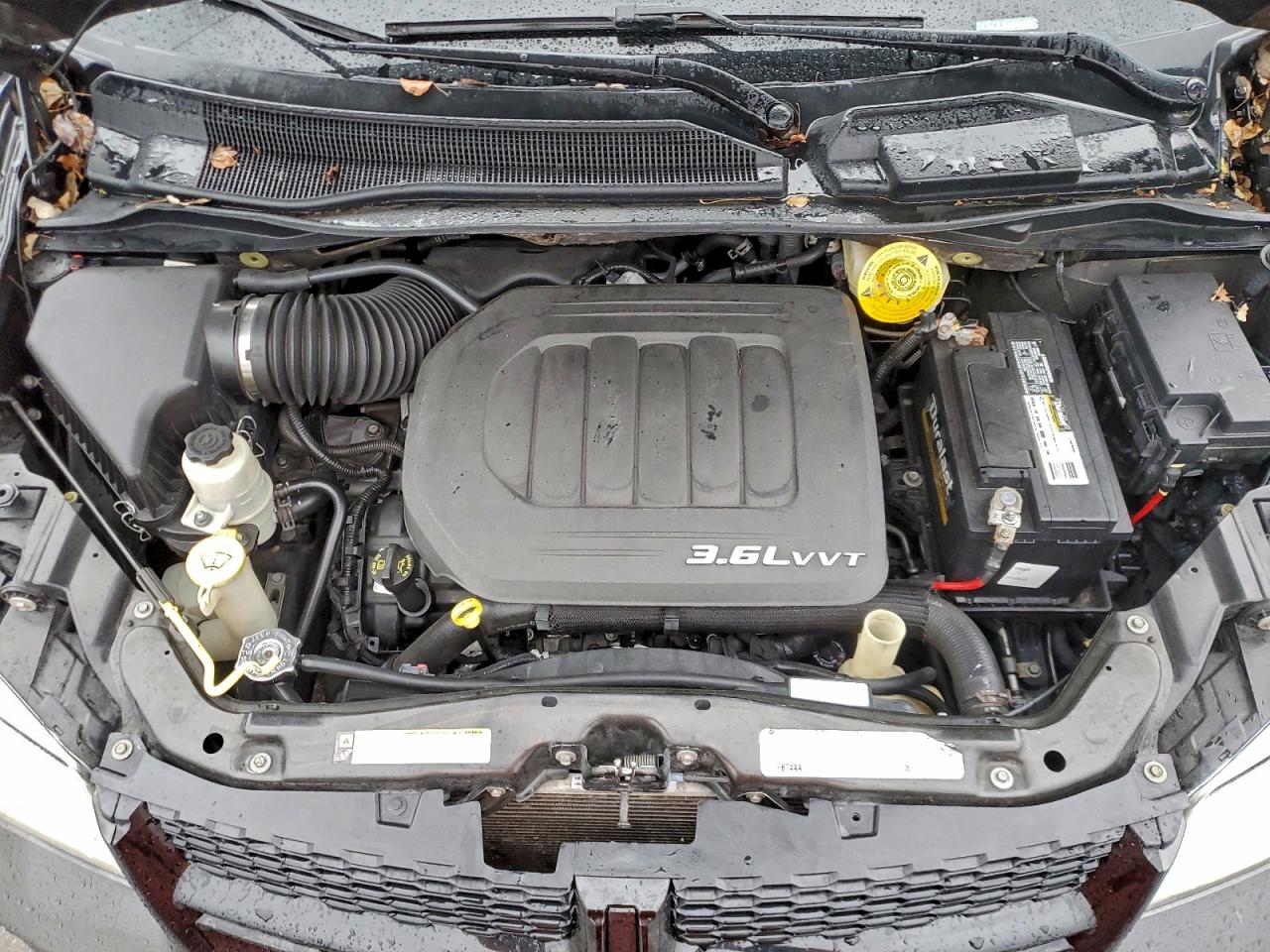 2012 DODGE GRAND CARAVAN CREW photo 12
