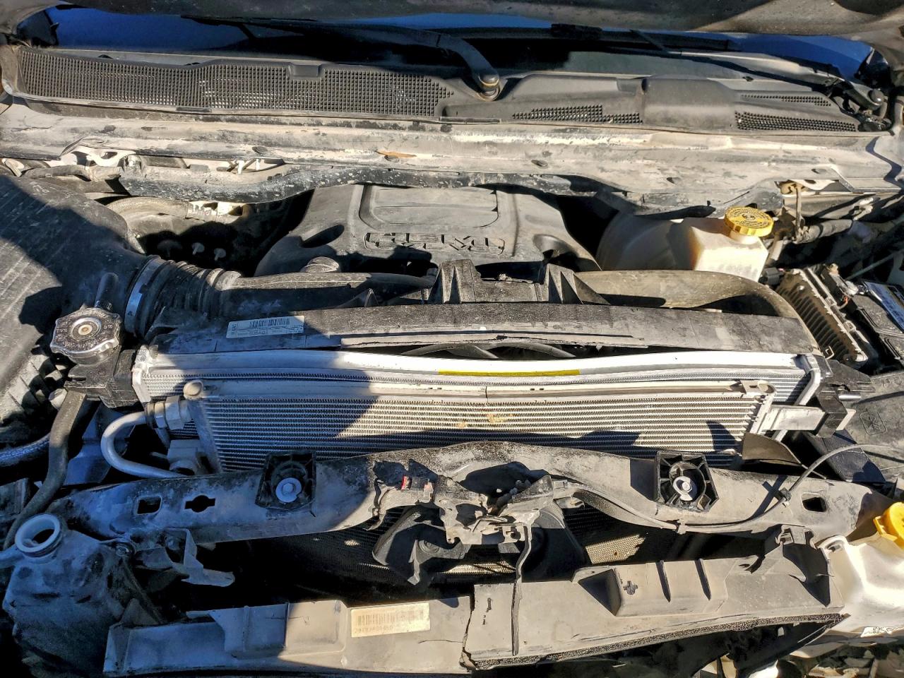 2019 RAM 1500 LARAMIE photo 11