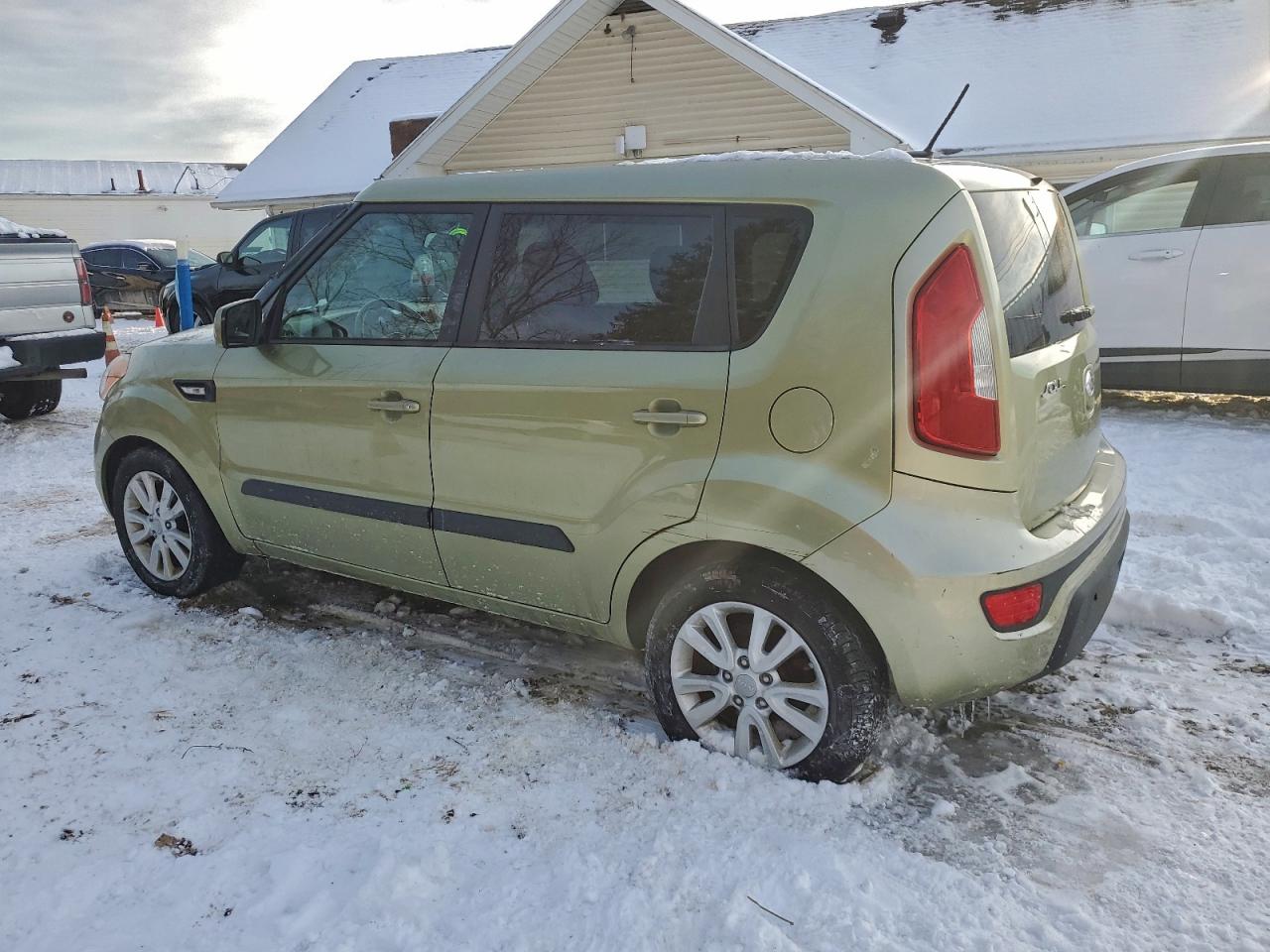 2013 KIA SOUL photo 2