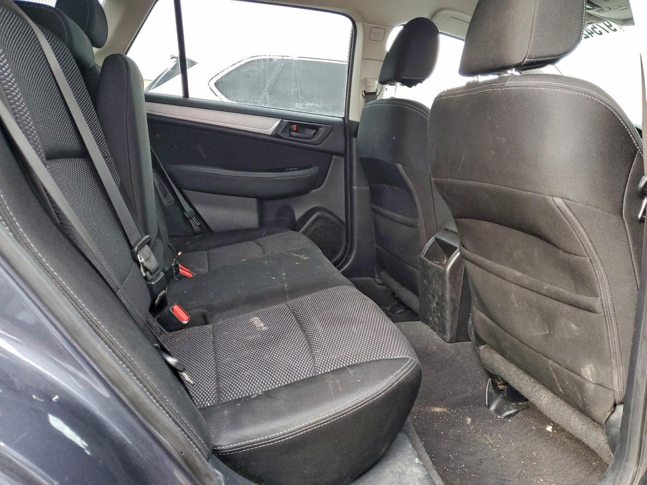 2015 SUBARU OUTBACK 2.5I photo 19
