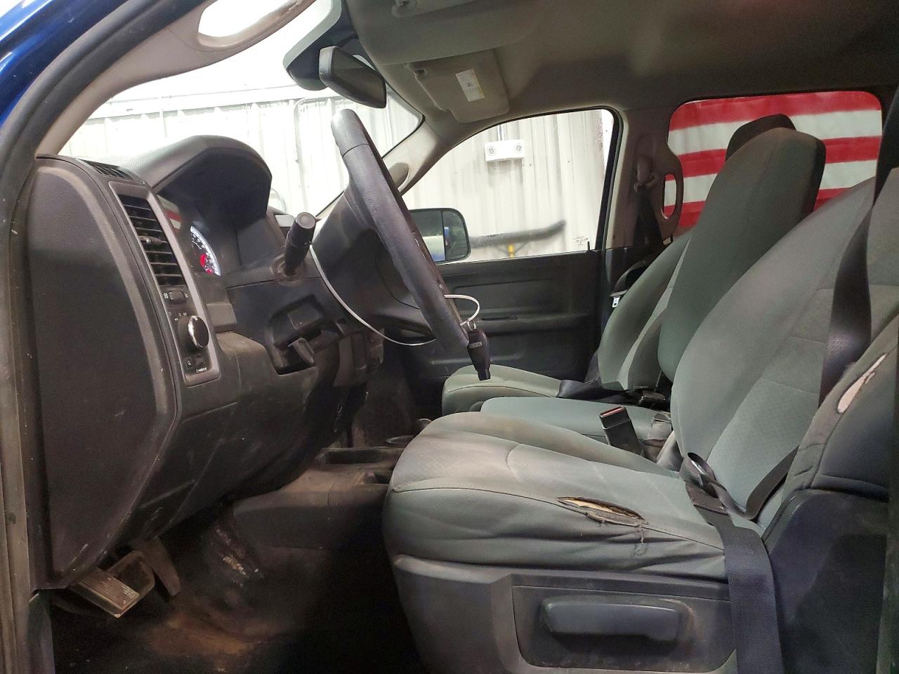 2016 RAM 2500 ST photo 7
