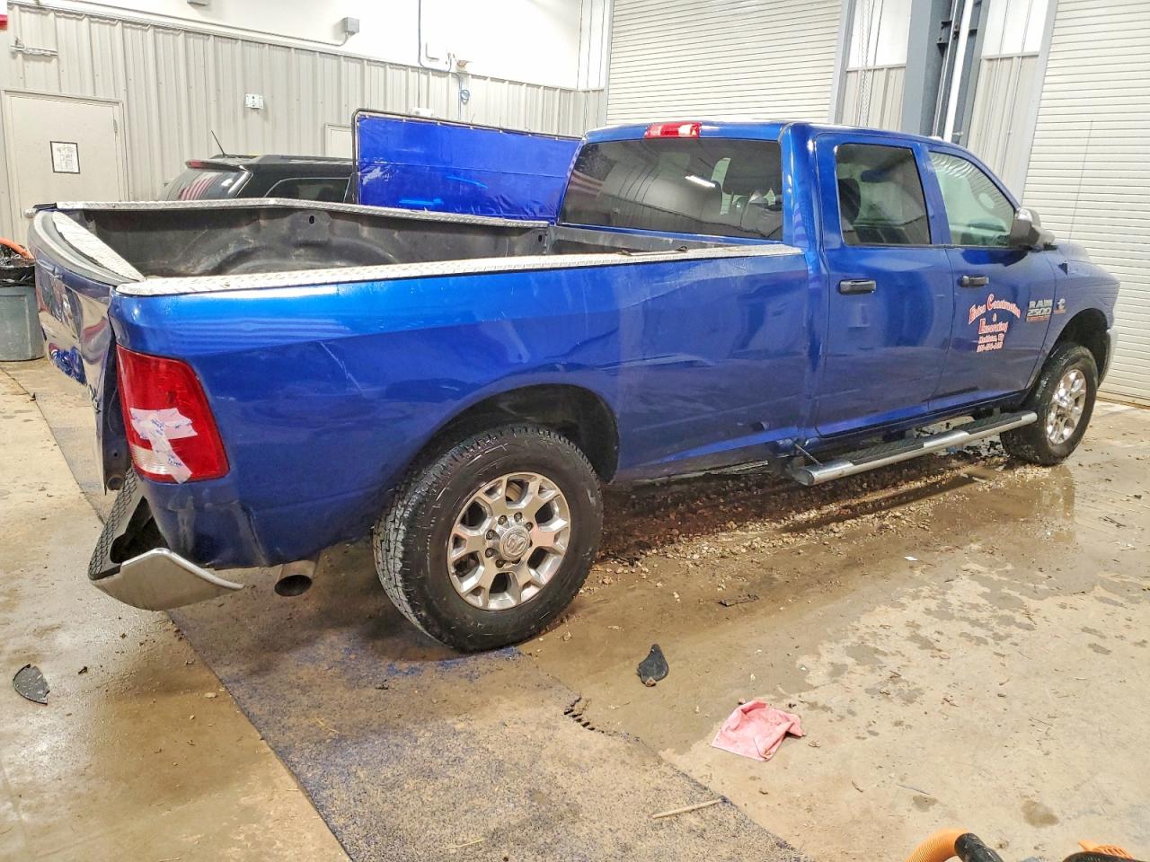 2016 RAM 2500 ST photo 3