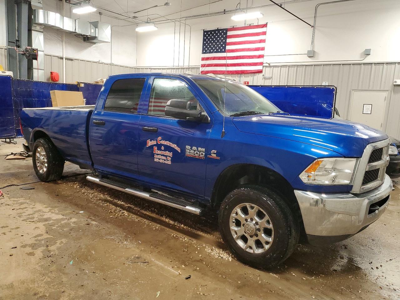 2016 RAM 2500 ST photo 4