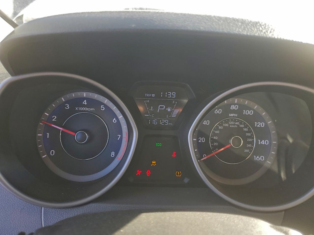 2014 HYUNDAI ELANTRA SE photo 9