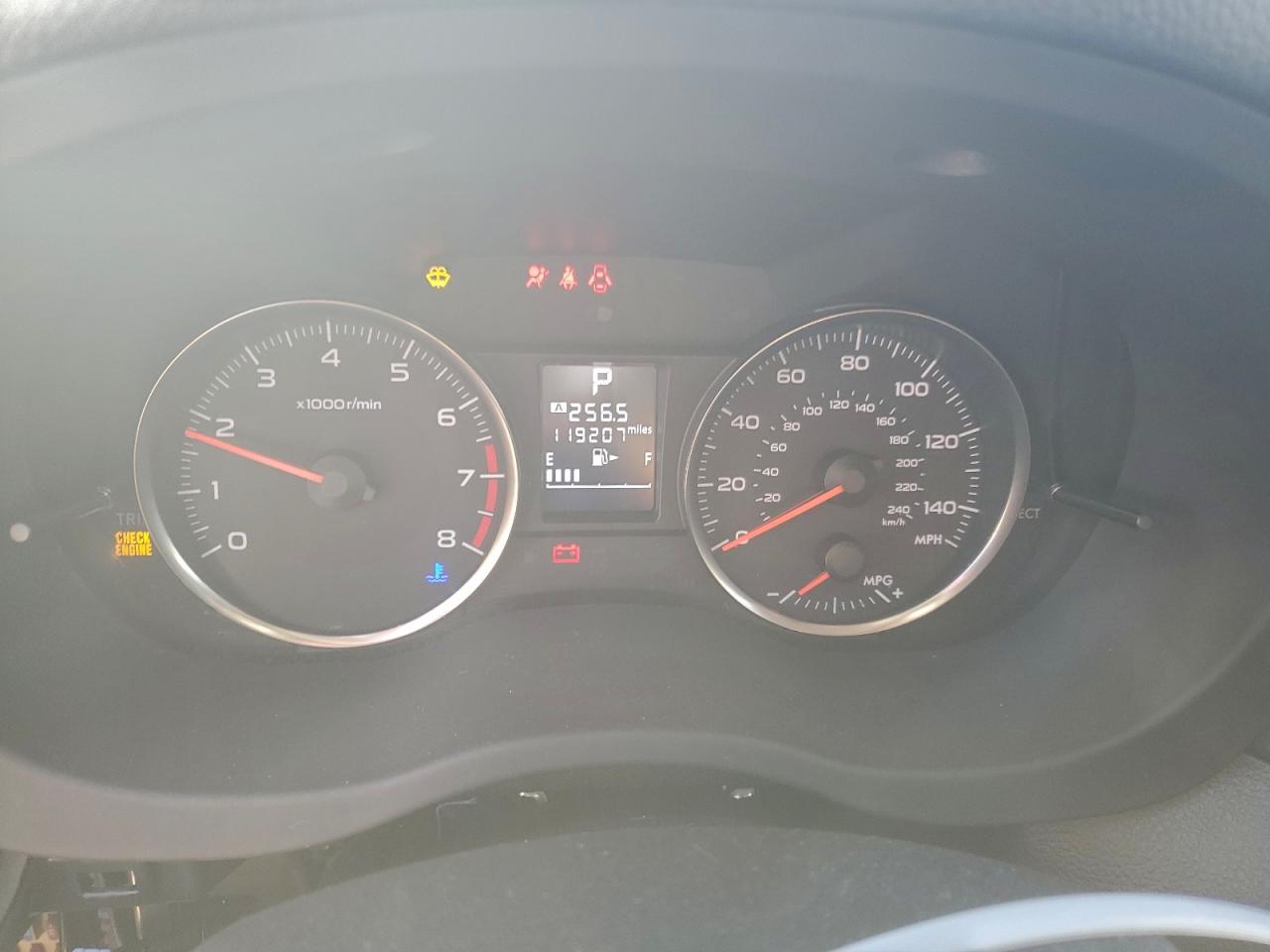 2015 SUBARU IMPREZA photo 9