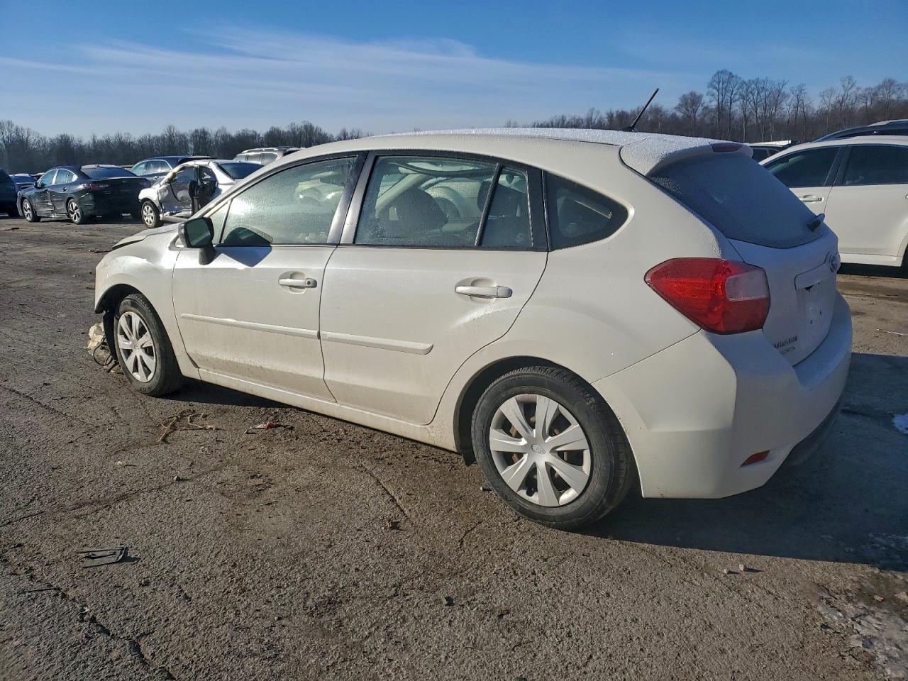 2015 SUBARU IMPREZA photo 2