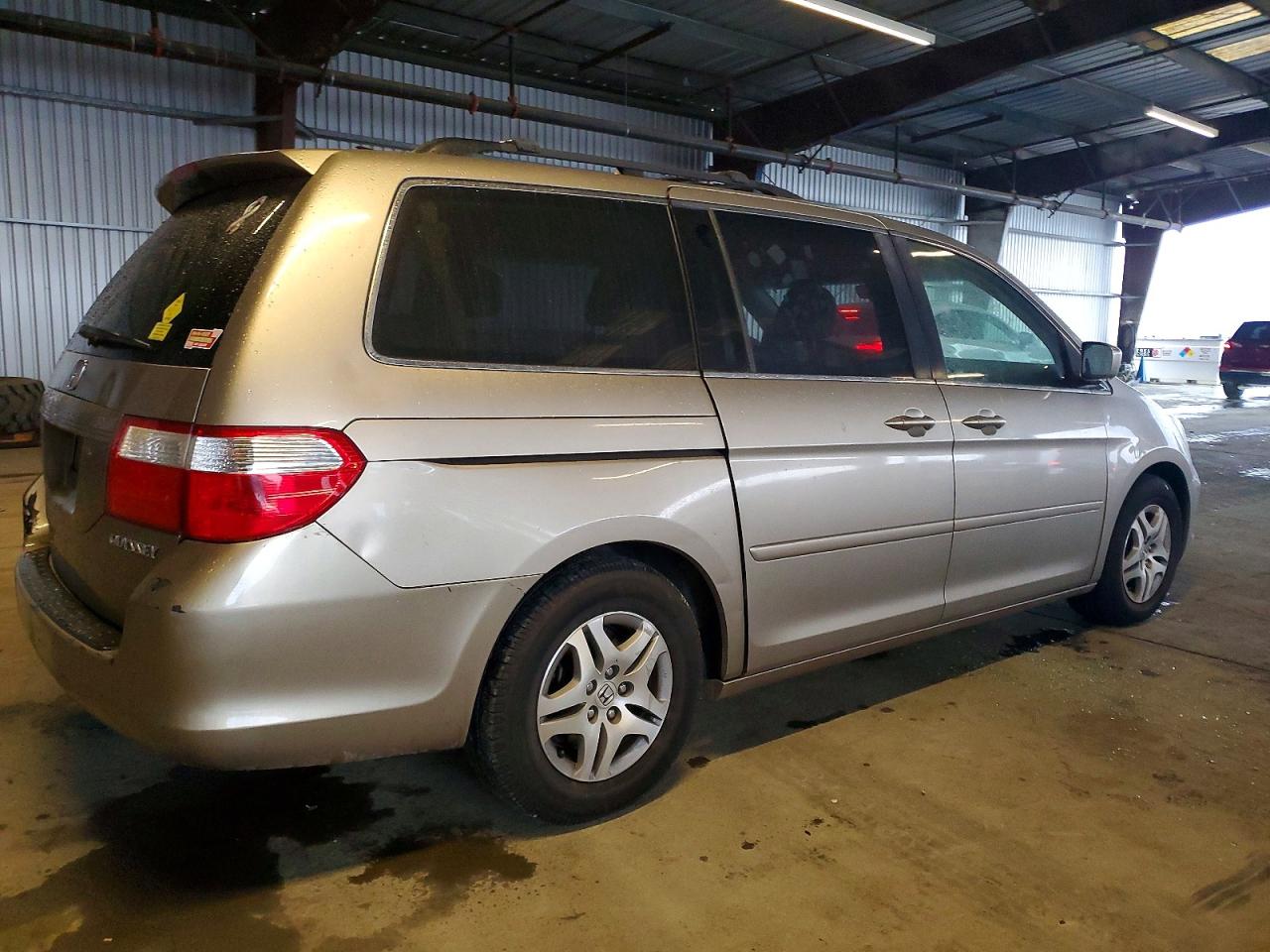 2005 HONDA ODYSSEY EXL photo 3