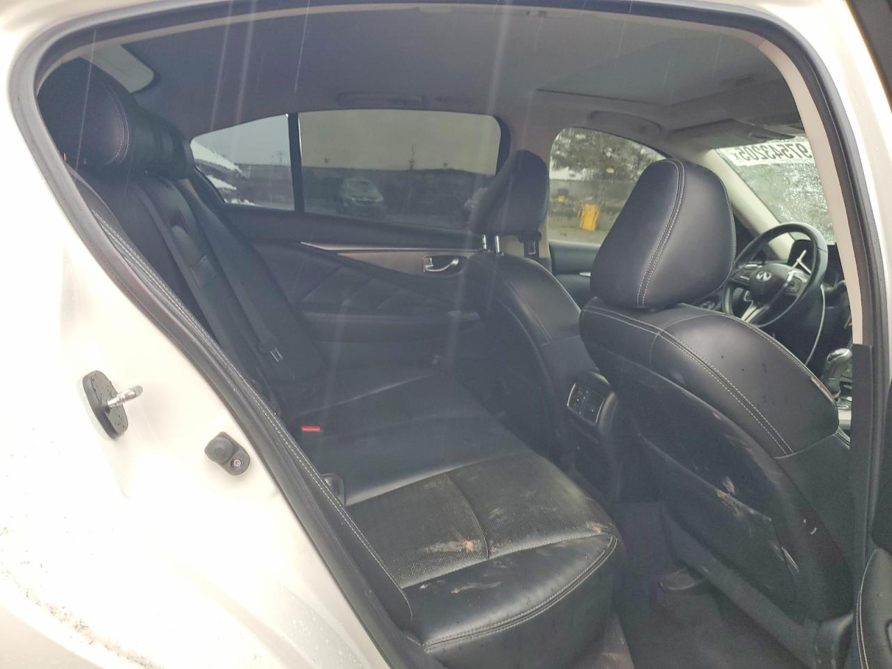 2018 INFINITI Q50 LUXE photo 19