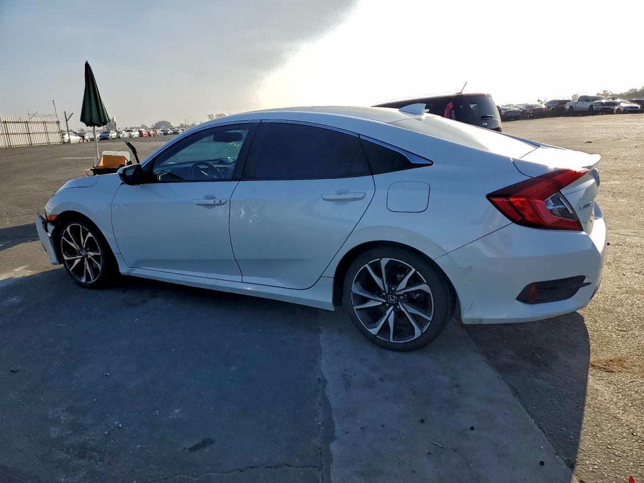 2016 HONDA CIVIC EXL photo 2