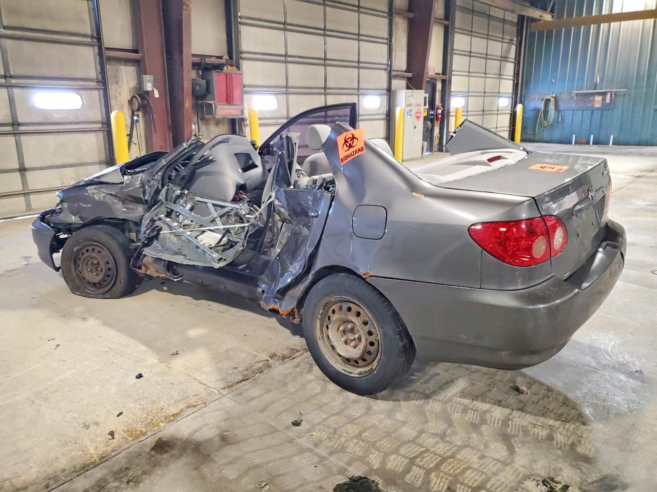 2007 TOYOTA COROLLA CE photo 2
