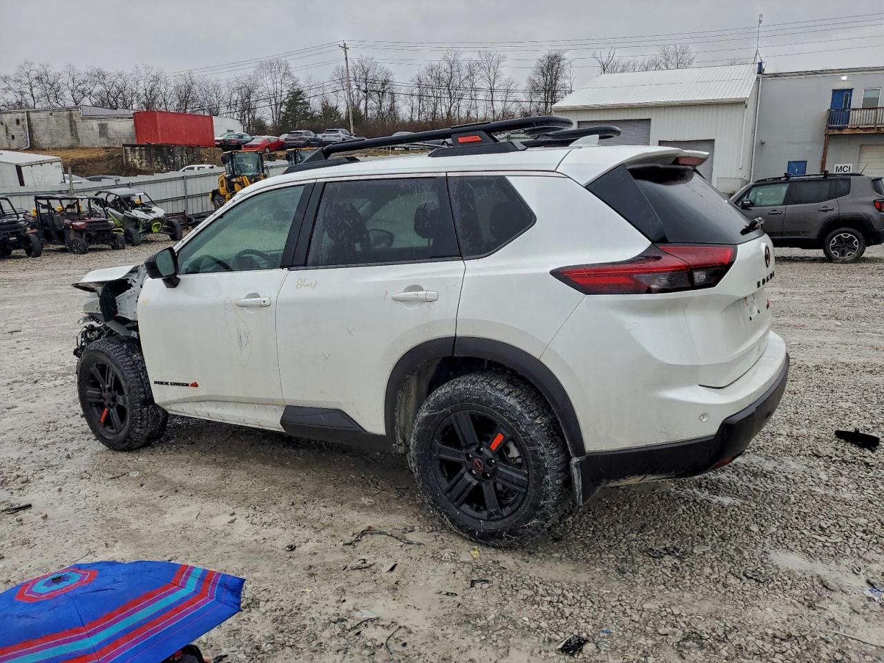 2025 NISSAN ROGUE SV photo 2