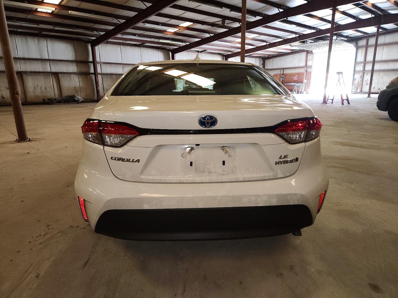 2024 TOYOTA COROLLA LE photo 21