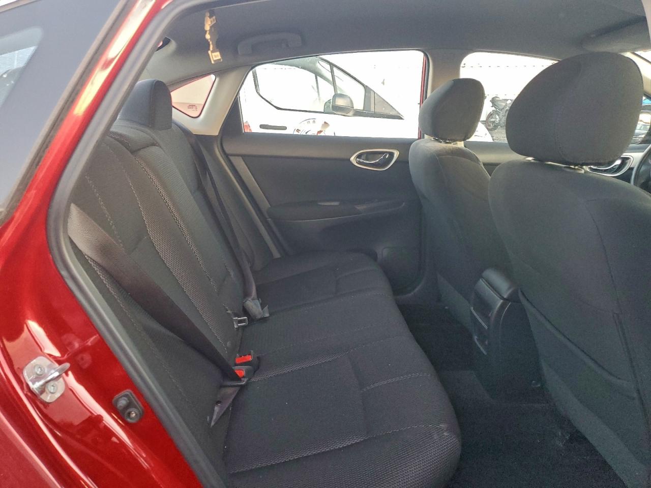 2013 NISSAN SENTRA S photo 10