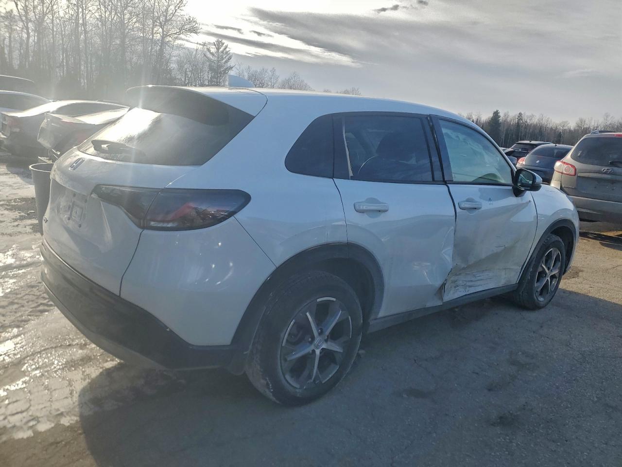 2024 HONDA HR-V EXL photo 3