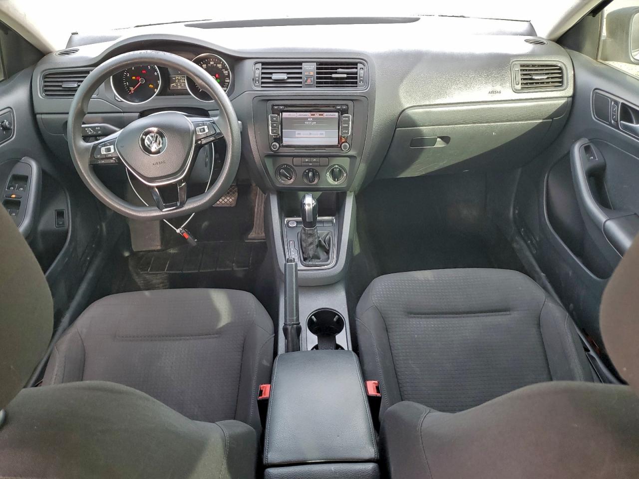 2015 VOLKSWAGEN JETTA BASE photo 8