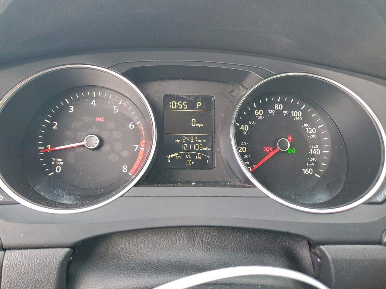 2015 VOLKSWAGEN JETTA BASE photo 9