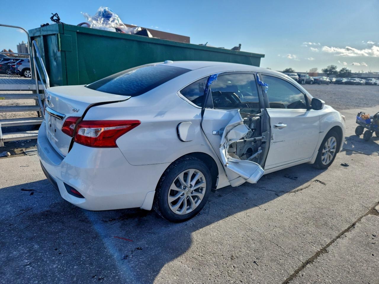 2018 NISSAN SENTRA S photo 3