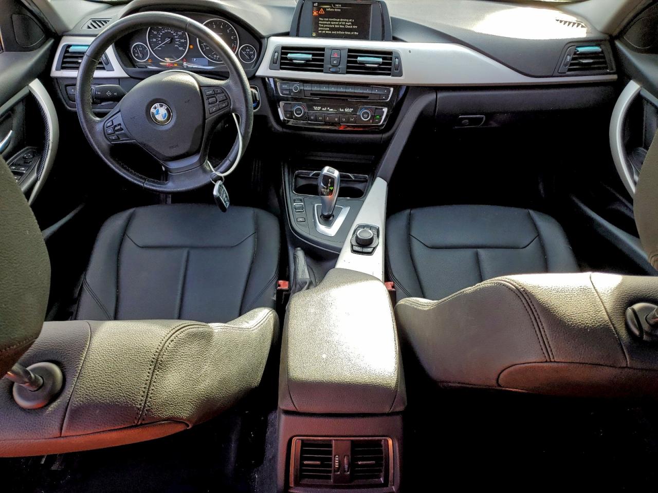 2017 BMW 320 I photo 8