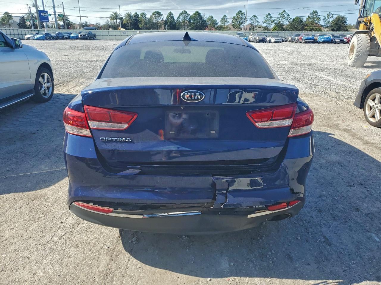 2018 KIA OPTIMA LX photo 6