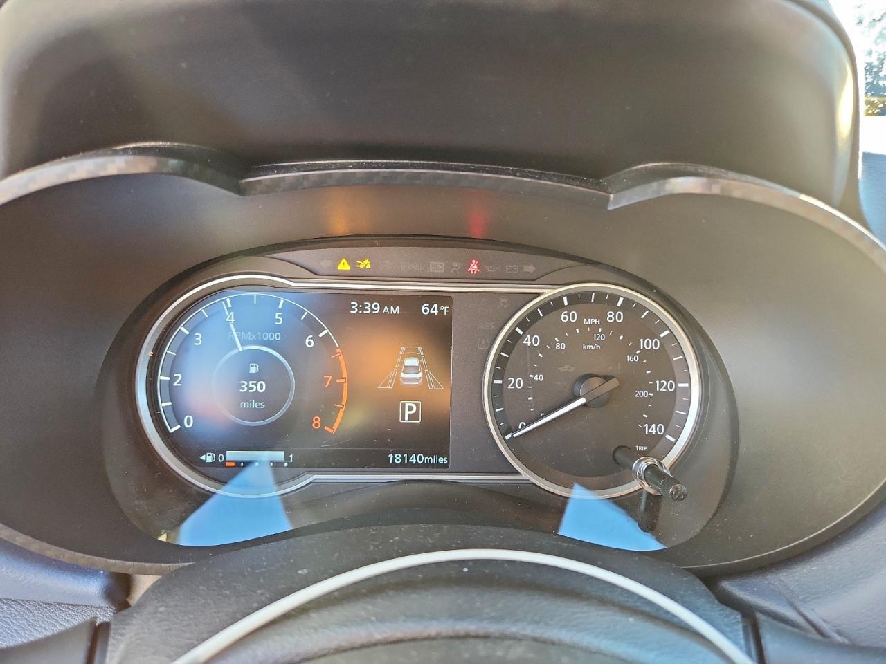 2025 NISSAN VERSA SV photo 9