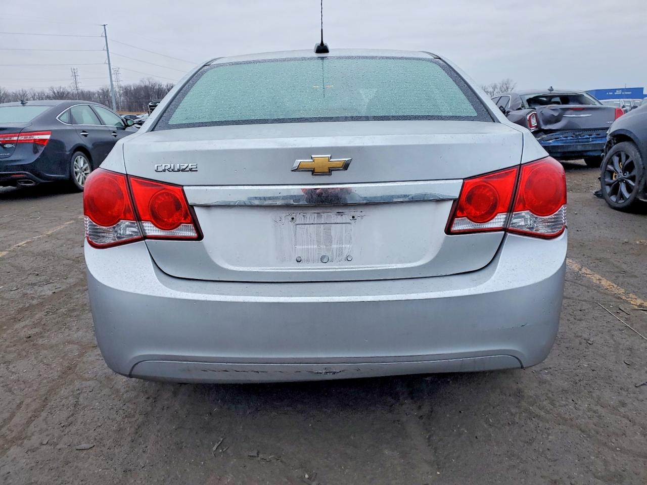 2016 CHEVROLET CRUZE LIMITED LS photo 6