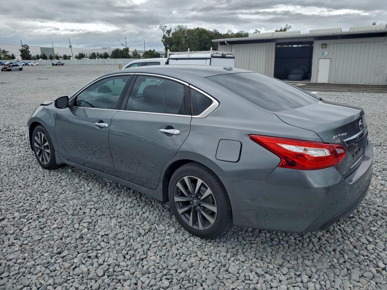 2016 NISSAN ALTIMA 2.5 photo 2