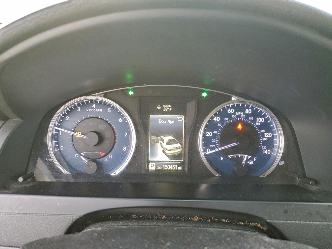 2016 TOYOTA CAMRY LE photo 17