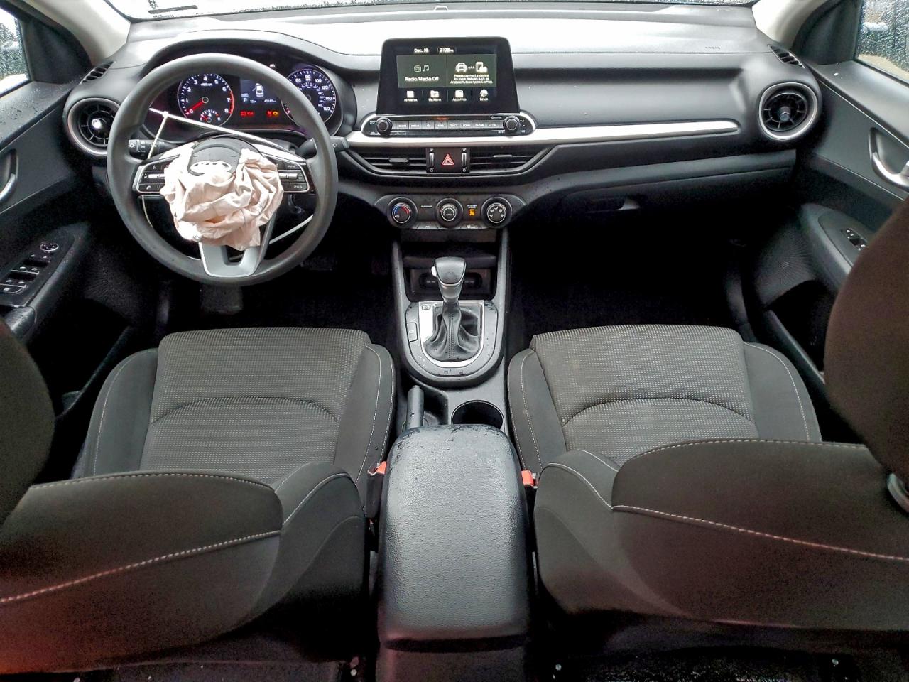 2021 KIA FORTE FE photo 8