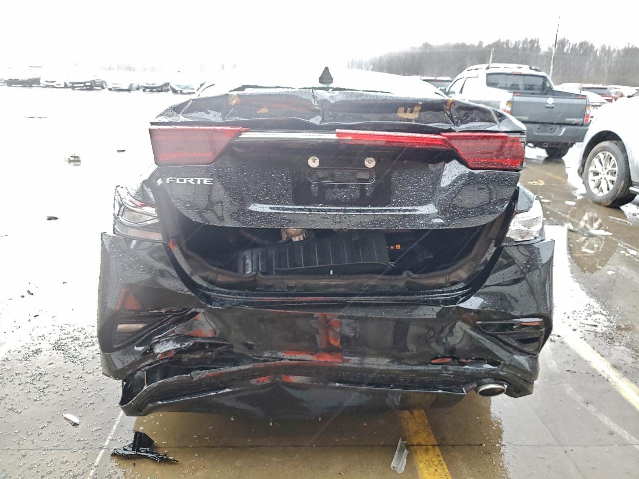 2021 KIA FORTE FE photo 6