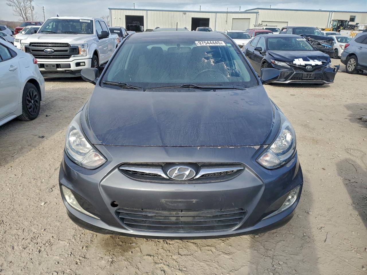2012 HYUNDAI ACCENT GLS photo 5