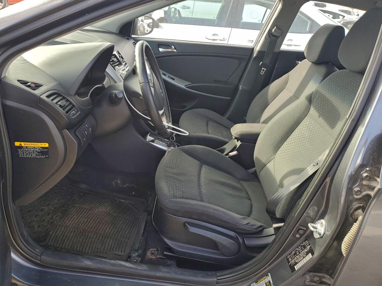 2012 HYUNDAI ACCENT GLS photo 7