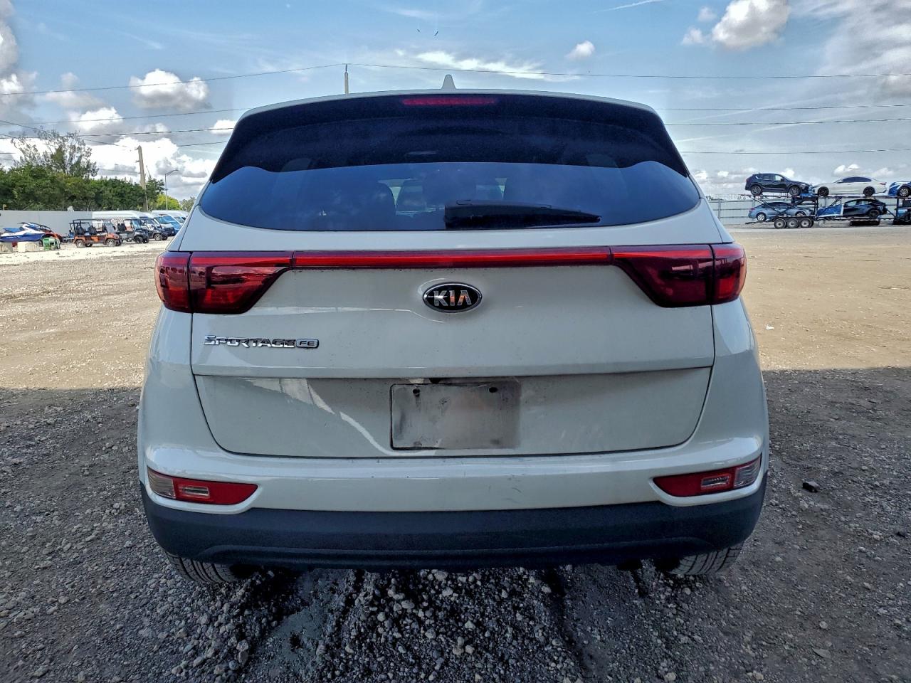 2017 KIA SPORTAGE LX photo 6