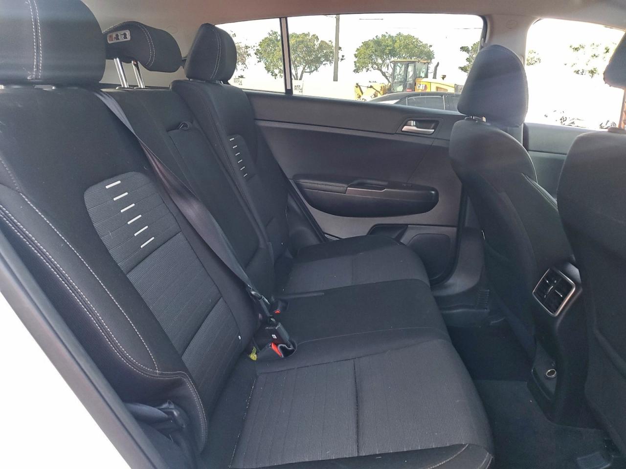 2017 KIA SPORTAGE LX photo 10