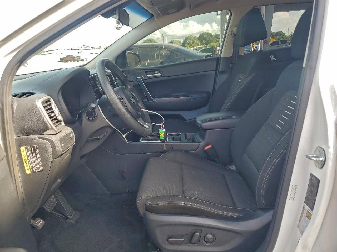 2017 KIA SPORTAGE LX photo 7