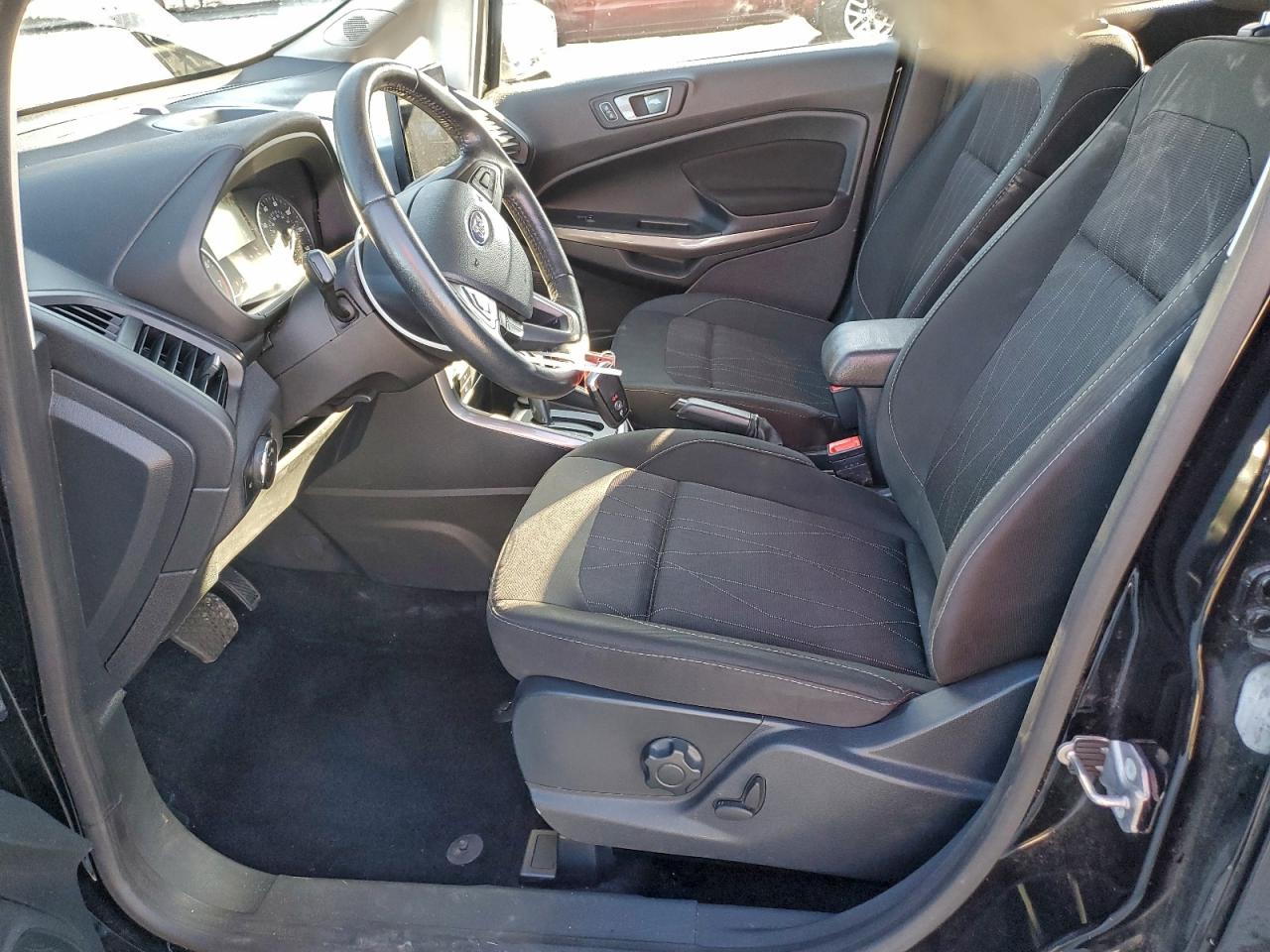 2020 FORD ECOSPORT SE photo 25