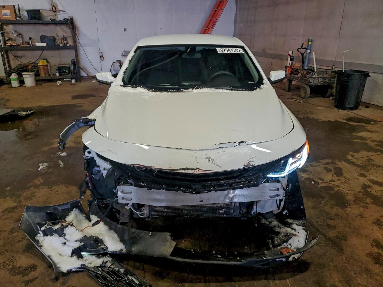 2022 CHEVROLET MALIBU LT photo 5