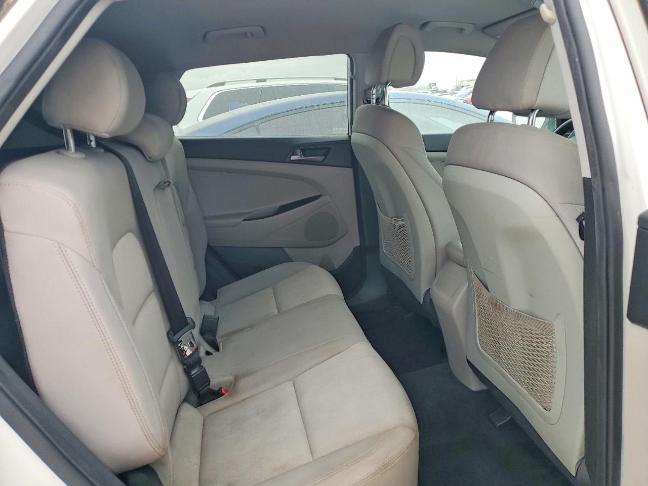 2018 HYUNDAI TUCSON SEL photo 11