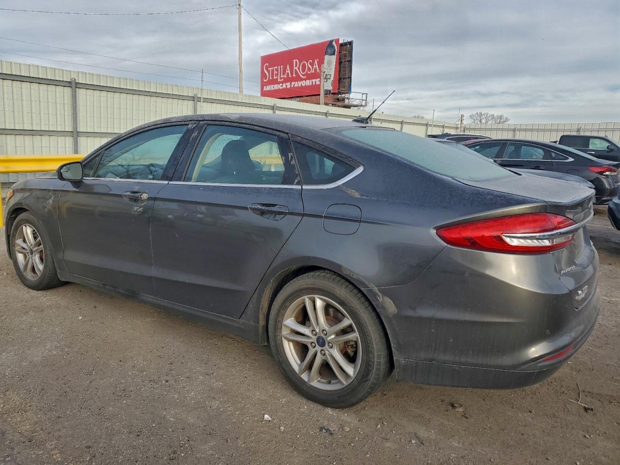 2018 FORD FUSION SE photo 3