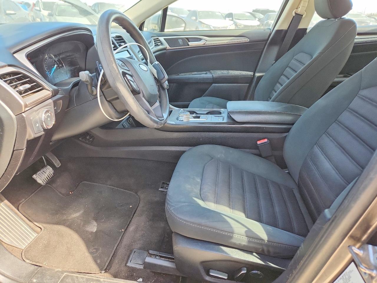 2018 FORD FUSION SE photo 14