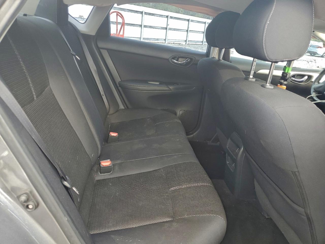 2017 NISSAN SENTRA S photo 10