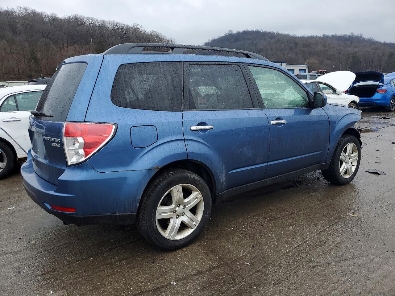 2010 SUBARU FORESTER 2.5X PREMIUM photo 3