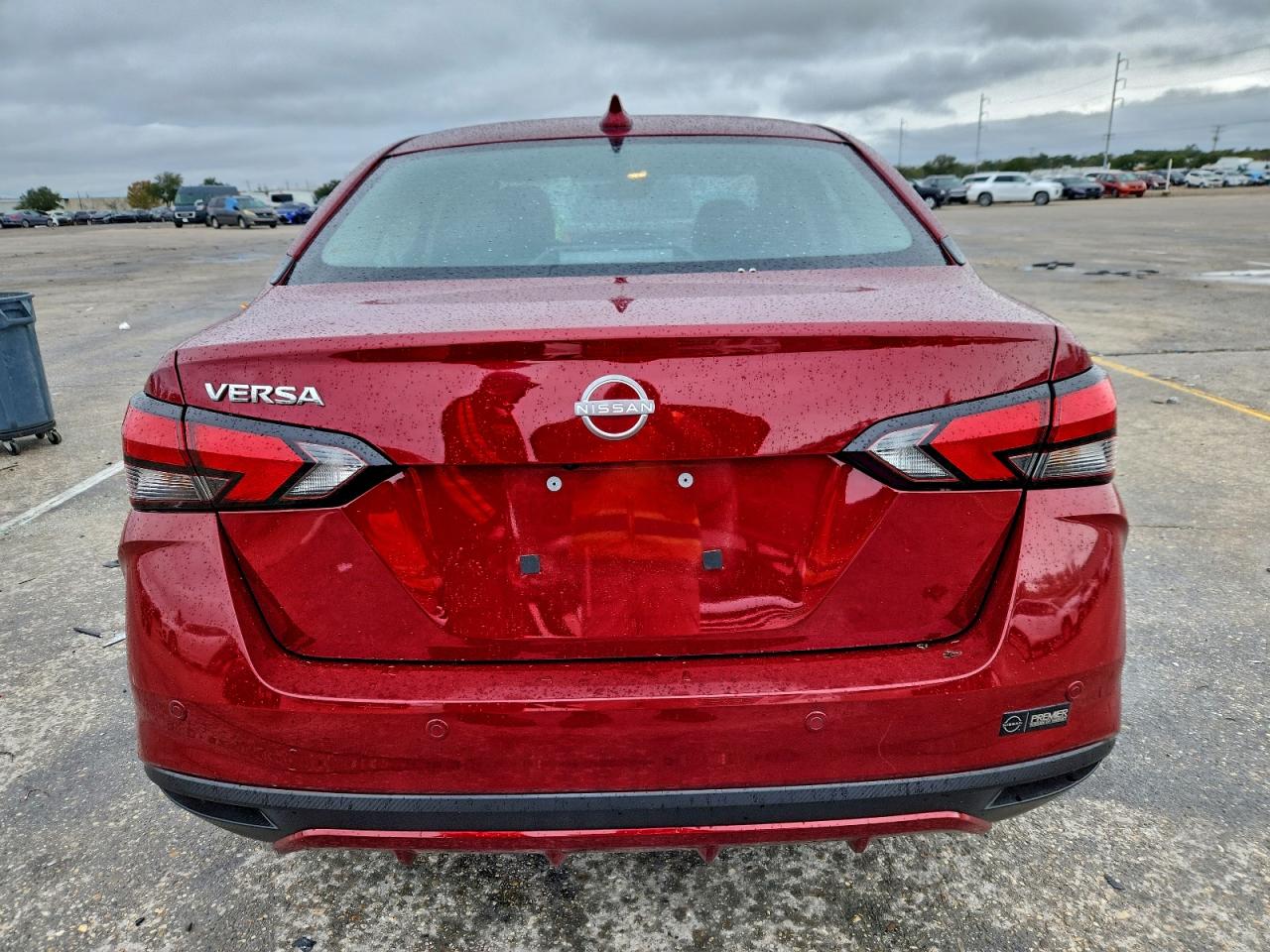 2025 NISSAN VERSA SV photo 6
