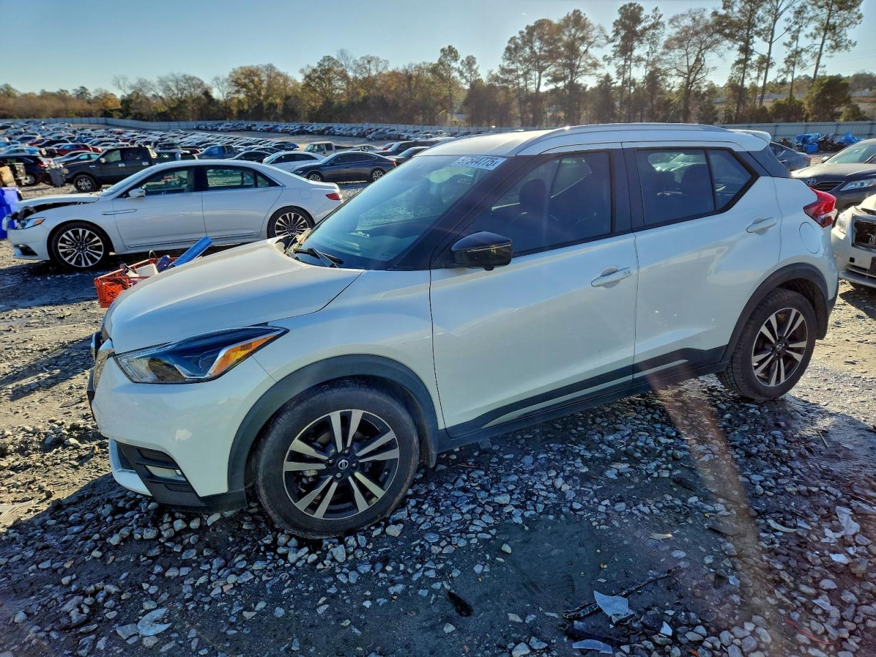 2020 NISSAN KICKS