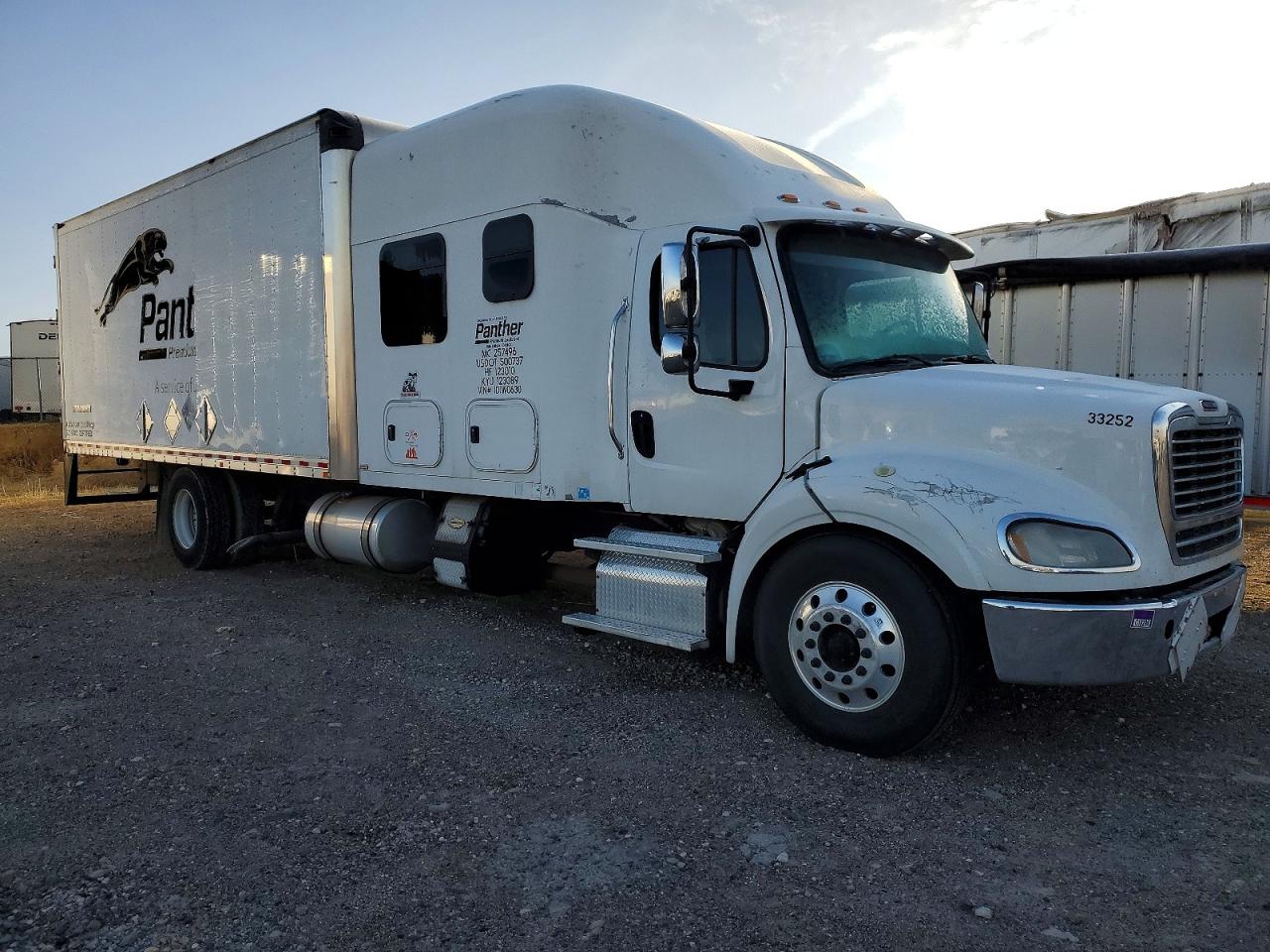 2018 FREIGHTLINER M2 112 MEDIUM DUTY photo 4
