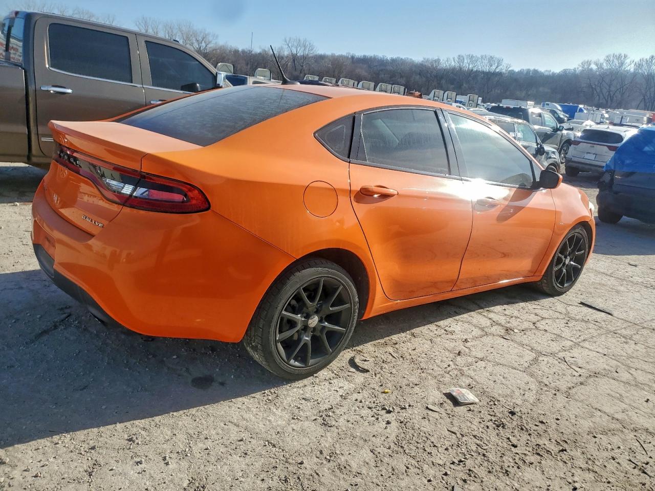 2013 DODGE DART SXT photo 3