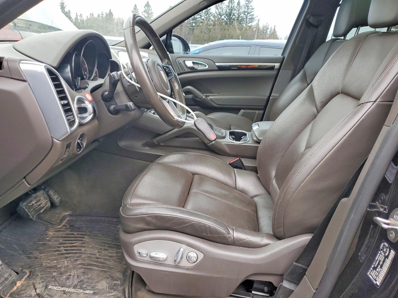 2018 PORSCHE CAYENNE photo 7